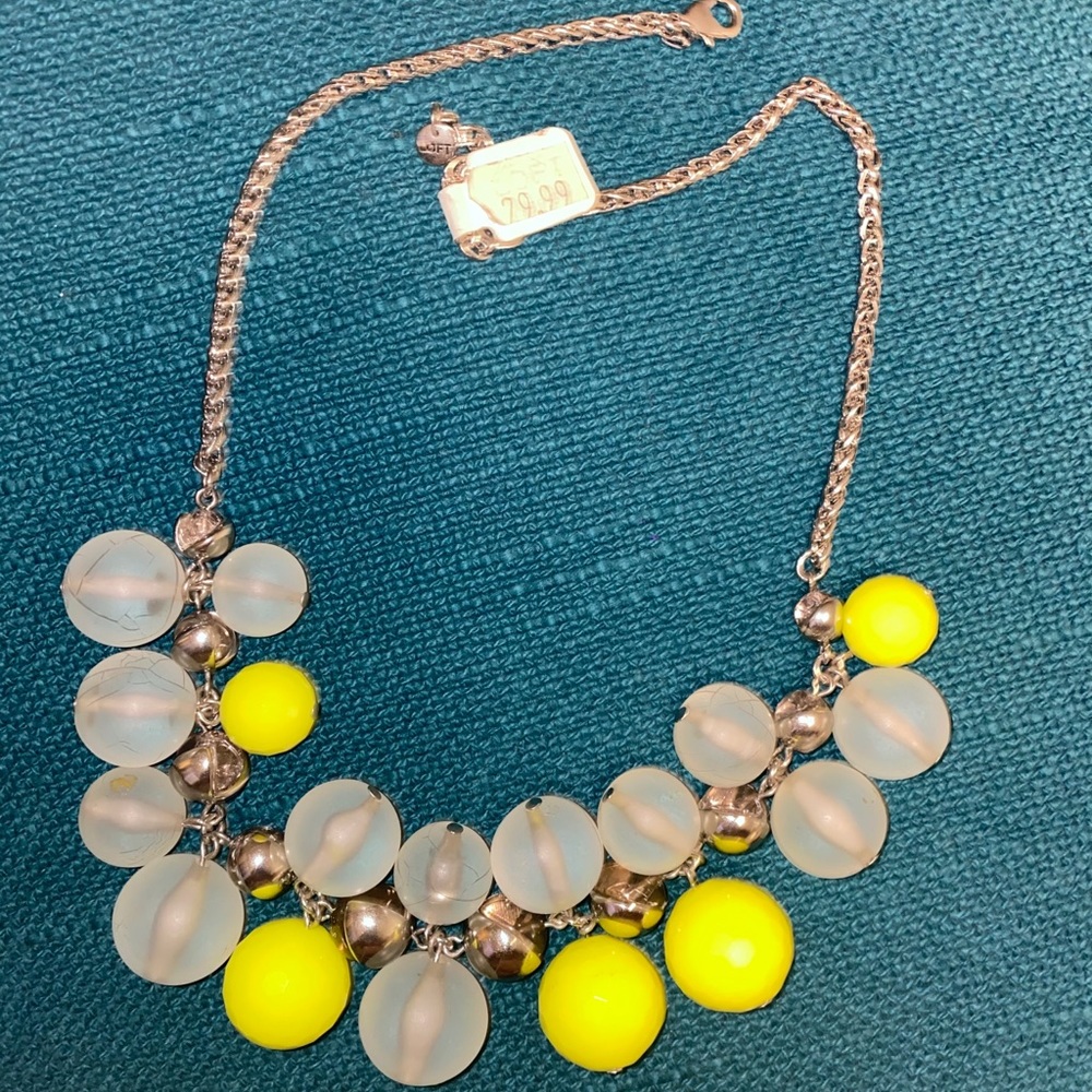 Beaded necklace